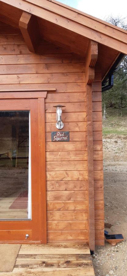 Cobblehouse Country Cabins No Trades Workers Villa Turriff Exterior photo